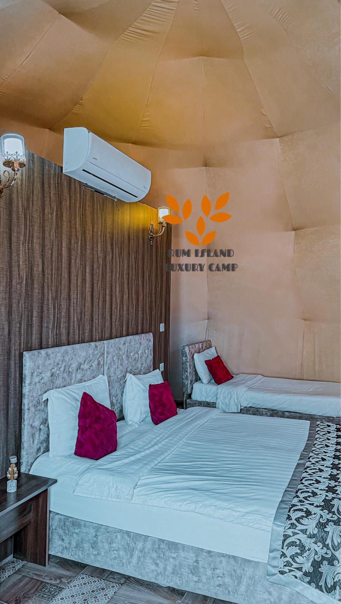 Rum Island Luxury Camp & Bubbles Hotel Вади-Рам Экстерьер фото