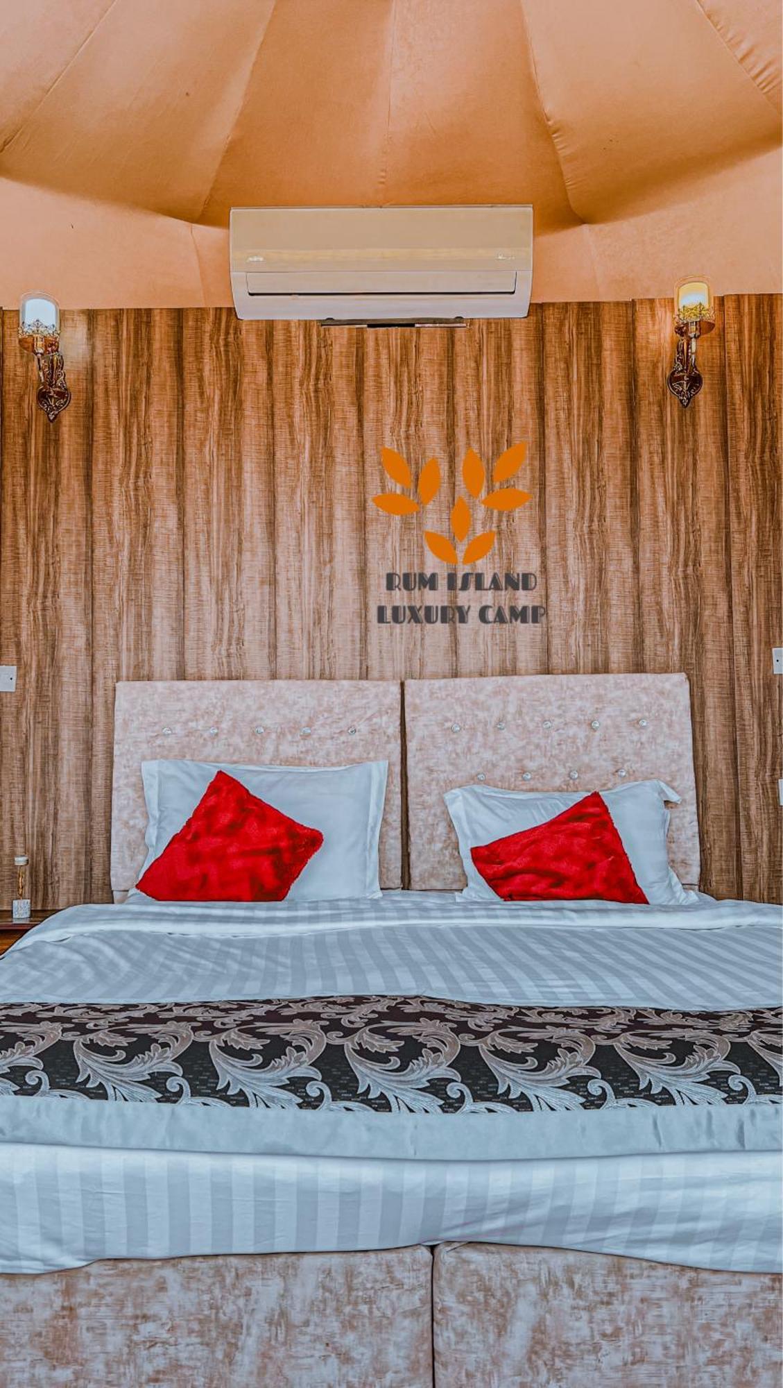 Rum Island Luxury Camp & Bubbles Hotel Вади-Рам Экстерьер фото
