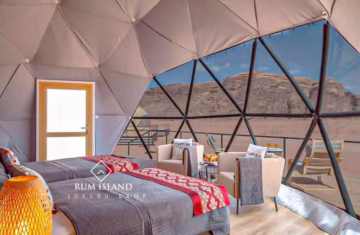 Rum Island Luxury Camp & Bubbles Hotel Вади-Рам Экстерьер фото